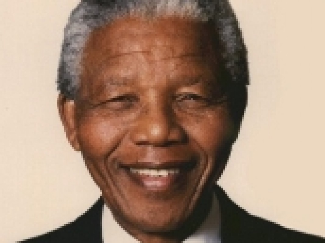 15-12-nelsonmandela_1387288125.jpg